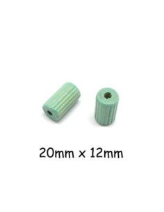 Perle tube en bois strié vert pâle 20mm x 12mm