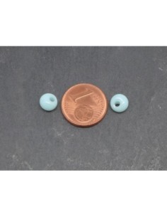 Perle ronde 6mm, trou décentré de couleur bleu pastel 2
