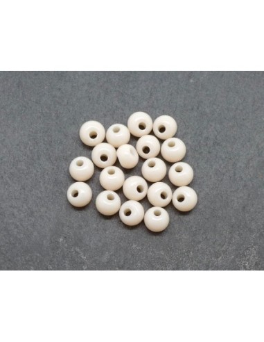 Perle beige trou asymétrique en verre 6mm