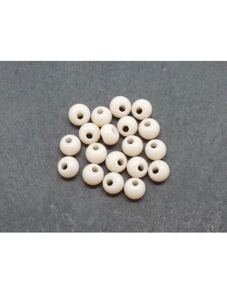 Perle beige trou asymétrique en verre 6mm