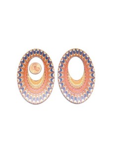 Pendentif ovale en bois style mandala ethnique multicolore orange, rouge et bleu 2