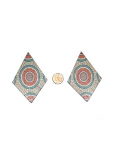 Pendentif en bois losange style mandala, orange, vert turquoise et beige 2