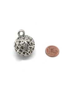 Pendentif grelot filigrane ajouré en métal argenté 30mm motif ethnique 2