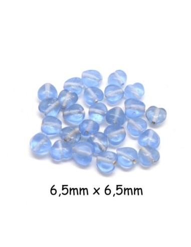 Perle coeur 6,5mm en verre bleu ciel transparent