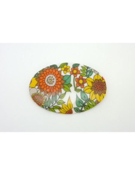 Cabochon ovale en porcelaine style vintage année 60 Cabochon ovale en porcelaine style vintage année 60