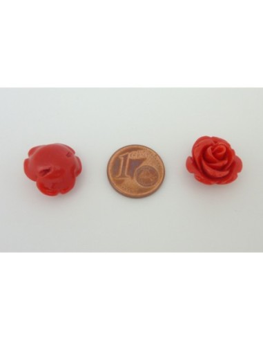 R-Perle Rose ciselée rouge en résine 15,5mm