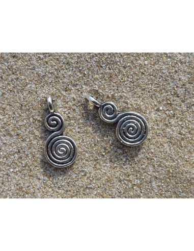 15 Breloques pendentifs spirale, réglisse en métal argenté 18mm x 8mm