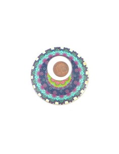 Pendentif rond 60mm en bois, créole motif mandala dégradé de bleu turquoise, bleu marine vert 2