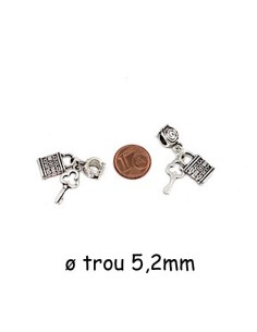 Perle bélière avec ses breloques clef et cadenas en métal argenté pour cordon cuir 5mm 2