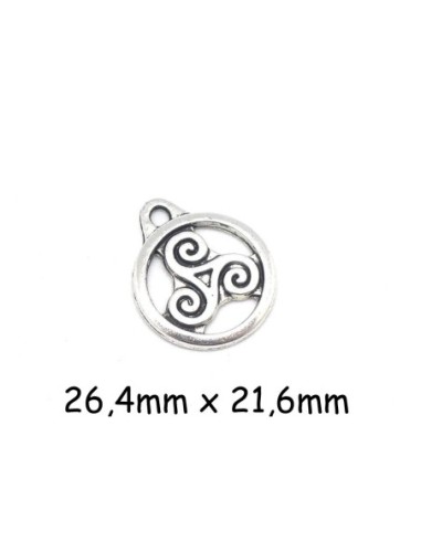 Breloque Triskel style celtique en métal argenté