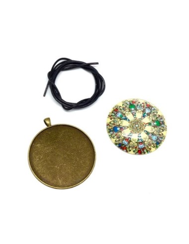 Collier sautoir avec grand cabochon verre motif mandala