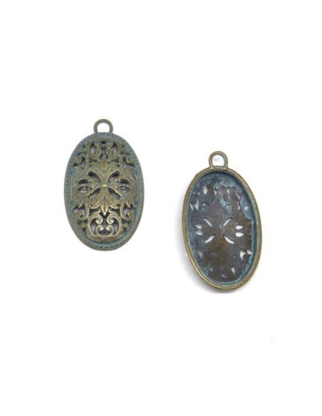 Breloque ovale vert bronze patiné en métal pas chère