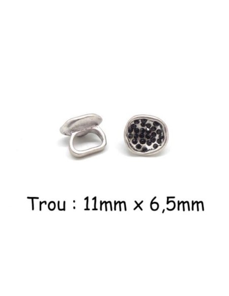 Perle passant en métal argenté martelé à gros trou avec strass couleur noir
