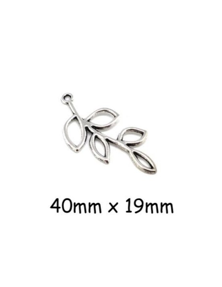 Pendentif feuille évidée en métal argenté 40mm