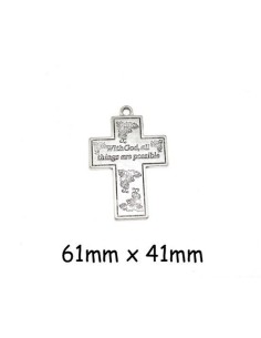 Grand pendentif croix argenté en métal motifs fleurs