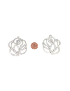 Pendentif fleur argenté en métal ajouré pas cher 2