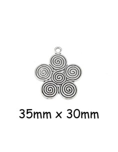Pendentif fleur style ethnique en métal argenté