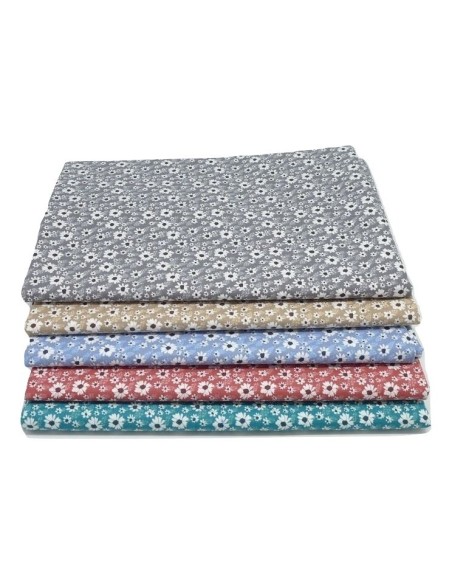 Tissu coton motif fleur blanche sur fond bleu ciel, bleu marine- vendu au mètre