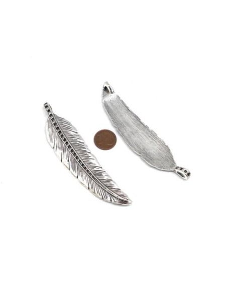 Connecteur plume en métal argenté travaillé