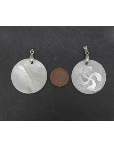 Pendentif croix basque argenté et nacre