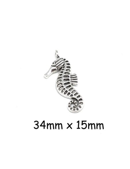 Pendentif hippocampe argenté en métal 34mm