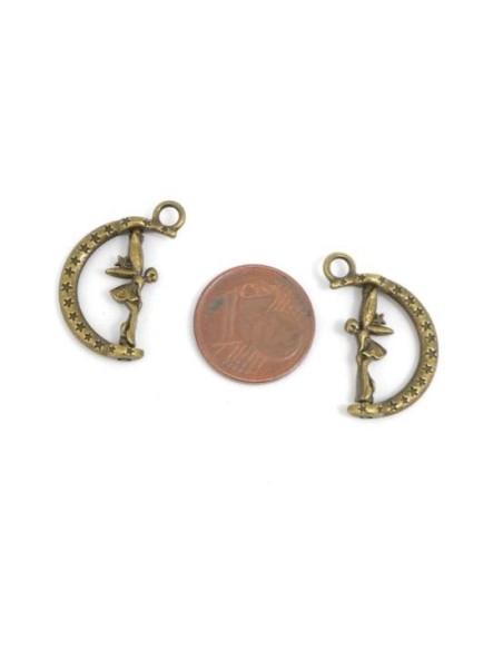 Petit pendentif fée pour création DIY Petit pendentif fée pour création DIY