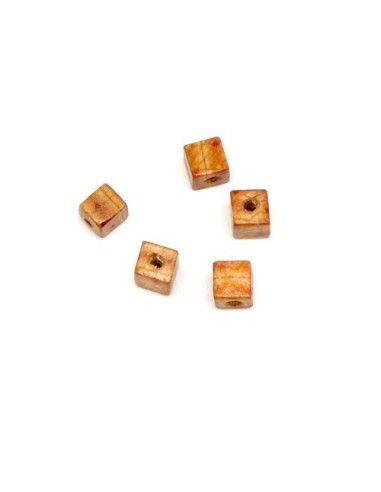 Perle bois cube 10mm à motif pour décoration noel
