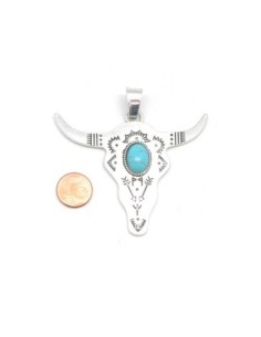 Pendentif tête de taureau en métal argenté gravé ethnique et pierre bleu turquoise 2