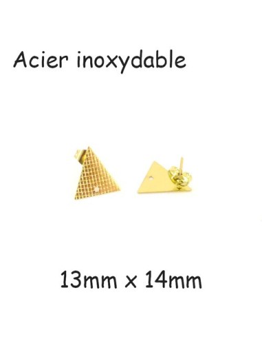 Clous puce de boucles d'oreilles en acier inoxydable doré forme triangle