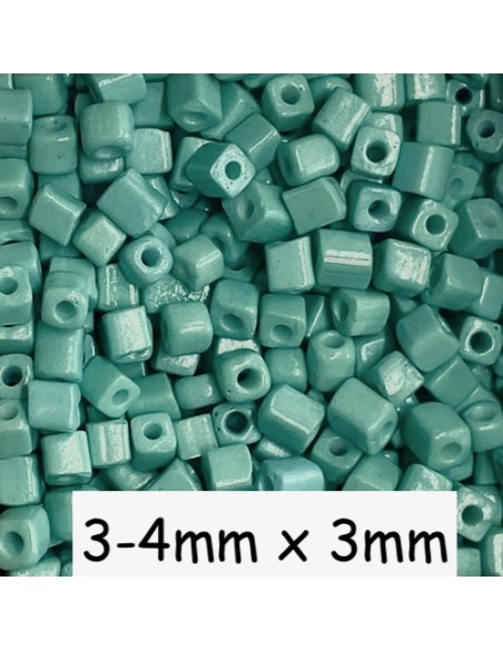 Perle rocaille cube vert opaline pour création DIY