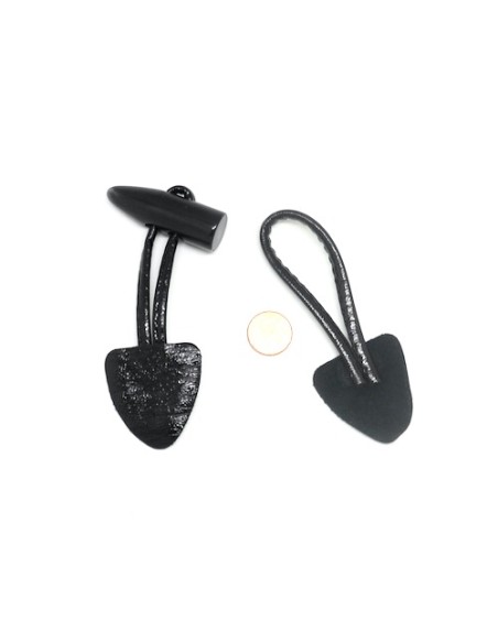 Bouton brandebourg 10cm en Simili cuir noir vernis à coudre