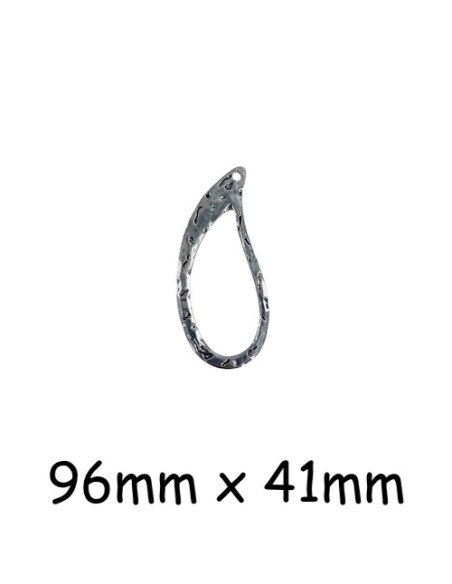 Grand pendentif goutte argenté pour création DIY en métal martelé