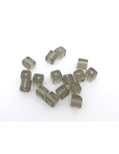 Perle carre en verre gris transparent