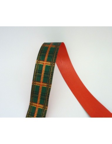 Ruban fantaisie carreaux rouge, noir, doré sur fond vert 3cm