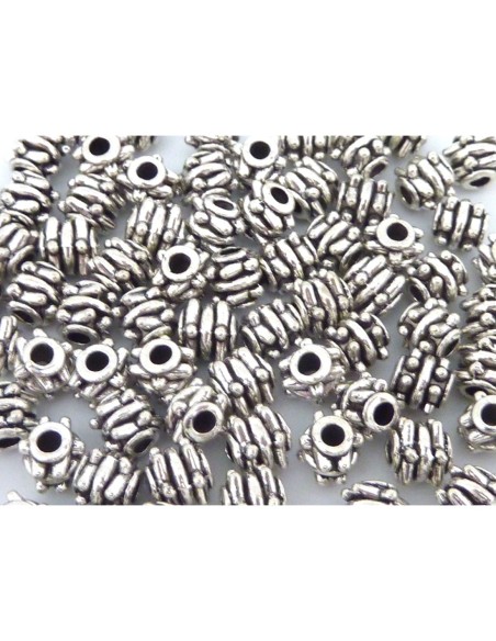 R-5 Perles cylindre, tube, tonneau 5,5mm avec comme des picots en métal