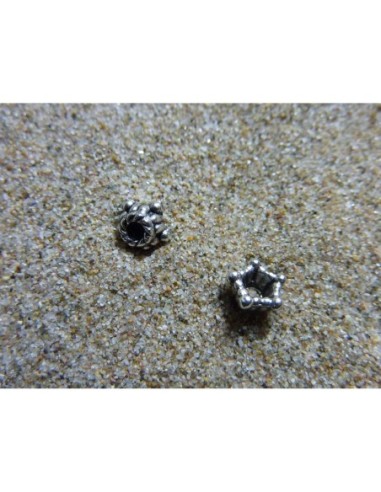 R-10 Calottes, coupelle, fleur, cache nœud,...