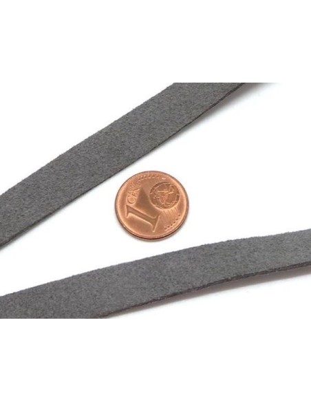 Lacet daim synthétique gris 10mm pour création diy Lacet daim synthétique gris 10mm pour création diy