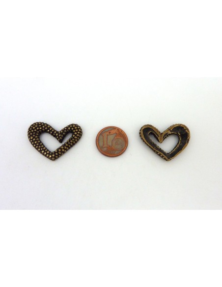 Perle connecteur coeur en métal de couleur bronze