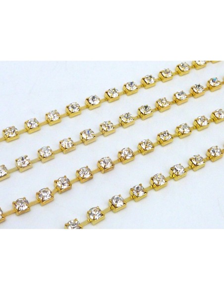Chaine doré en métal avec strass Chaine doré en métal avec strass