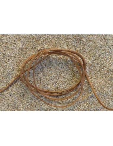 R-Fil polyester ciré plat de couleur marron...