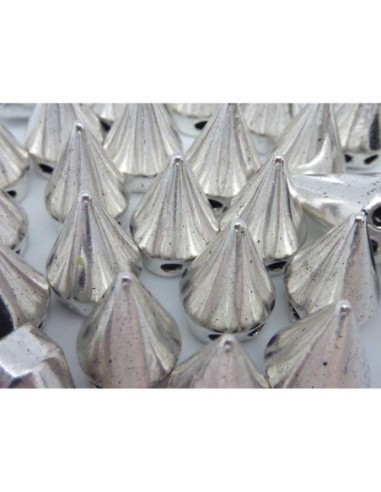 Clou cône en métal argenté tendance Punk Rock