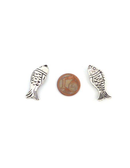 Pendentif poisson en métal argenté
