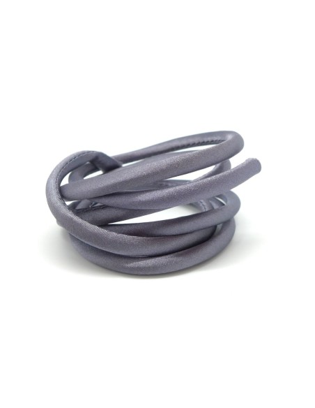 Cordon 5mm en polyester satiné sur cordon pvc creux gris bleuté soyeux