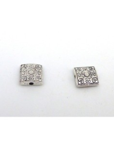 25 Perles connecteur carré gravé fresque 10mm en métal... 2