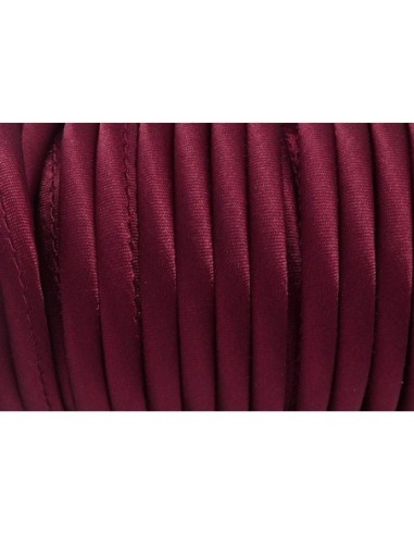 Cordon 5mm en polyester satiné sur cordon pvc creux rouge framboise grenat soyeux