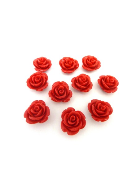 R-Perle Rose ciselée rouge en résine 17mm