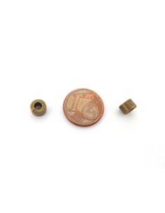 Perle tube bronze en métal lisse 4mm 2