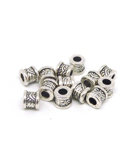 10 Perles tube gravé, tonneau 6,9mm en métal argenté