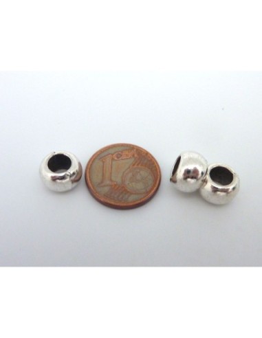 Perle ronde lisse pour cordon cuir 4,5mm en métal argenté