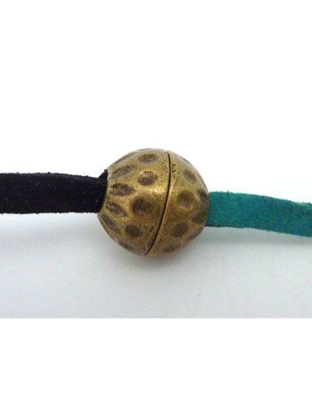 Fermoir aimanté rond 14,8mm gravé en métal bronze pour cordon 5mm